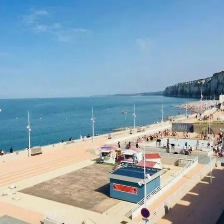 La Rotonde Vue Sur